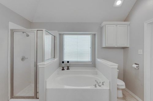 2605 Cross Haven Dr, Lewisville TX  75028-2484 exterior