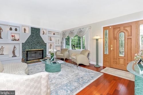 16 Morris Rd, Prospectville, PA 19002-5407