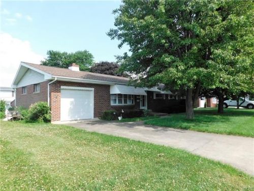 1159 8th St, Catasauqua, PA 18032-2127