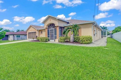 1509 5th Pl, Cape Coral, FL 33909-0013
