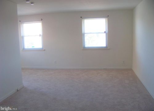 607 Hamilton St, Norristown PA 19401-4234 exterior