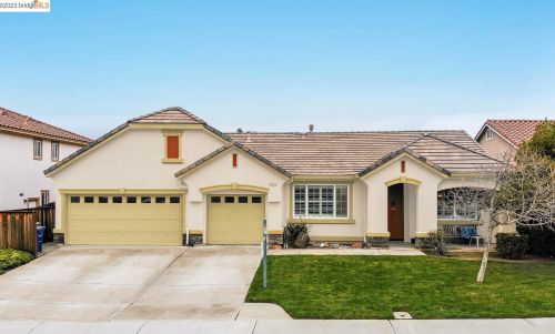 12 Leila Ct, Oakley, CA 94561-3999
