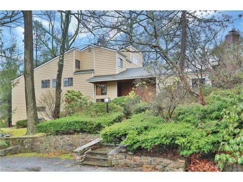 235 Old Colony Rd, Hartsdale, NY 10530-3620