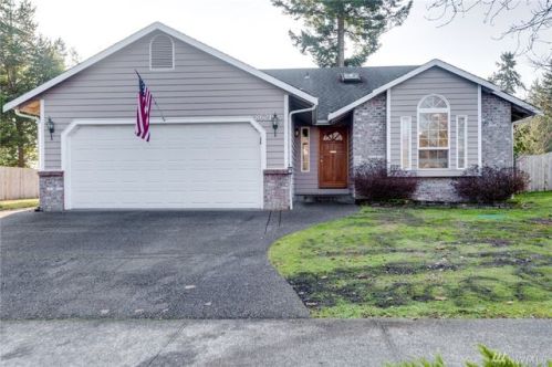 8621 Christa Dr, Olympia, WA 98516-7132