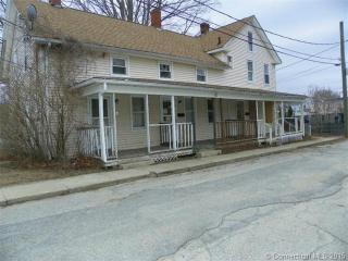 2 Roy St, Moosup, CT 06354-1513