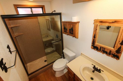 1253 Panorama Dr, Big Bear City CA  92314-9828 exterior