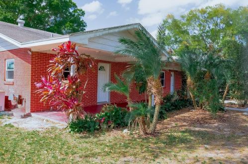 132 7th St, Winter Haven, FL
