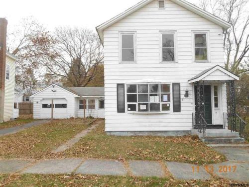 41 Pearl St, Grangerville, NY 12871-1317