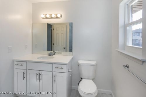 1030 Tammy Ct, Bricktown NJ 08724-7180 exterior