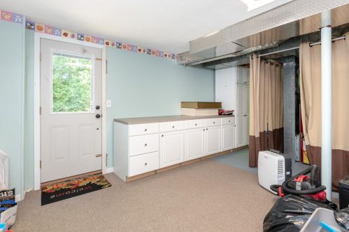 63 Durrell Mountain Rd, Belmont NH  03220-3305 exterior