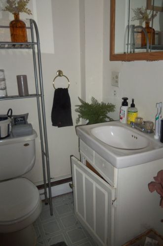 91 6 St, Dover NH 03820-5907 exterior