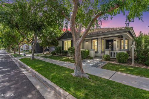 2742 Tamarisk St, Gilbert, AZ 85296-8993