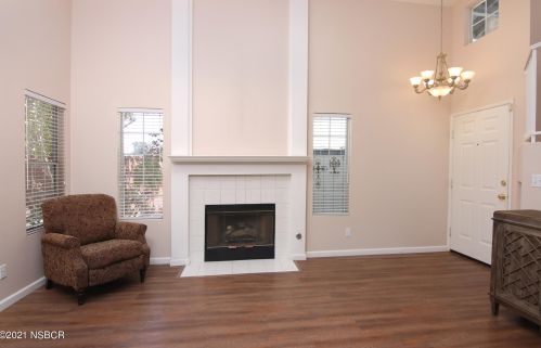 312 York Ln, Santa Maria CA  93455-1753 exterior