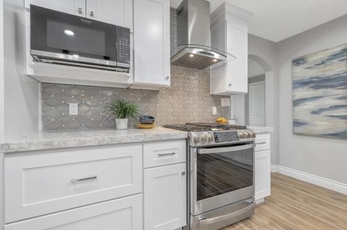 182 Morrison Ave, San Jose CA 95126-4826 exterior