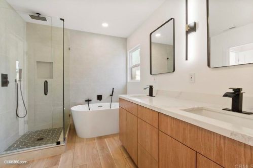 3511 Oliphant St, San Diego CA  92106-1729 exterior