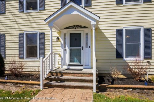 6 Cedar Ct, Jackson Twp NJ  08527-1161 exterior