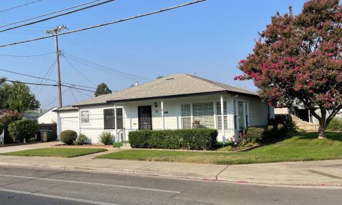 921 Hutchins St, Lodi CA  95240-5242 exterior