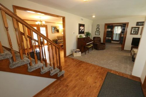 67 Eastbrook Ln, Fond Du Lac, WI 54935-5455