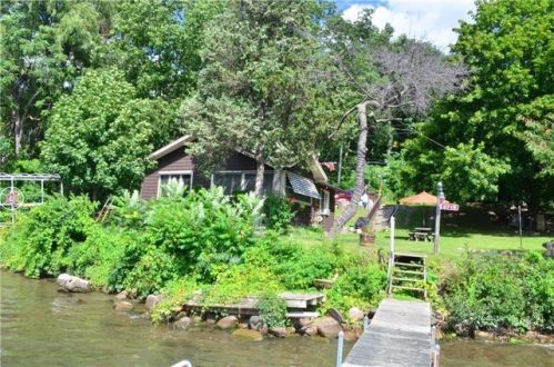 5718 Beecher Ln, Honeoye, NY 14471-9676