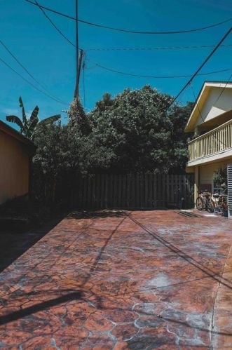 2507 37 St, Galveston TX  77550-7543 exterior