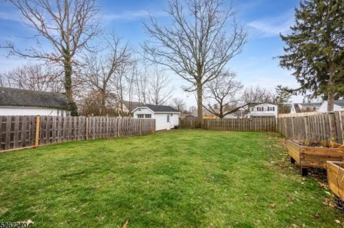 49 Pennsylvania Ave, Flemington NJ  08822-1223 exterior