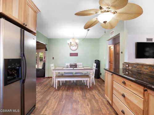 792 Wishard Ave, Simi Valley CA  93065-5676 exterior