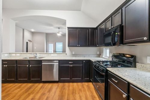 1017 Arbor Way, Conroe TX  77303-1786 exterior
