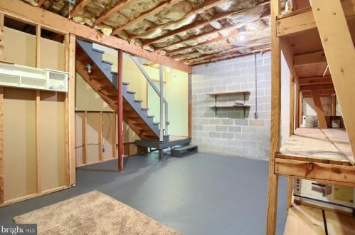 56 Ashford Dr, West Enola PA  17025-2320 exterior