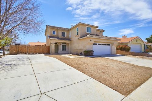 12665 Loma Verde Dr, Victorville, CA 92392-6761