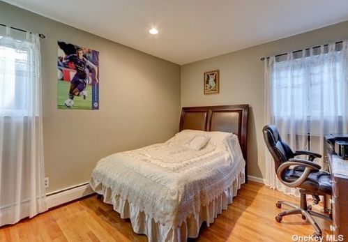 2534 Sawmill Rd, North Bellmore NY  11710-2322 exterior