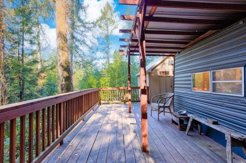 3932 Harrison Grade Rd, Sebastopol CA  95472-9359 exterior