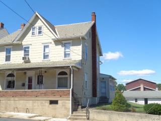 425 21st St, Northampton, PA 18067-1223