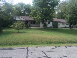 25 Beech Rd, Wichita KS  67206-2526 exterior