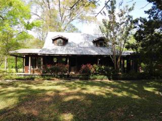 13167 John Smith Ln, Clinton, LA 70722-5350