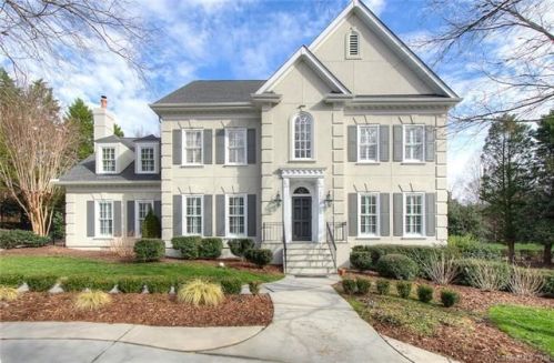 3831 Moorland Dr, Charlotte, NC 28226-1122