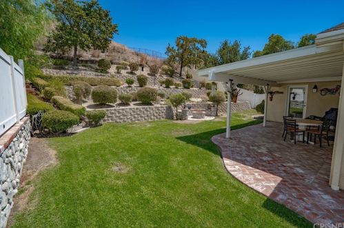 30002 Abelia Rd, Santa Clarita, CA 91387-1509