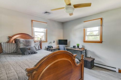 1 Kathy St, South Kingstown RI  02882-5040 exterior