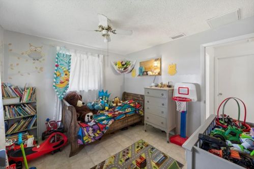 316 Robert Ave, Lehigh Acres FL 33936-4338 exterior