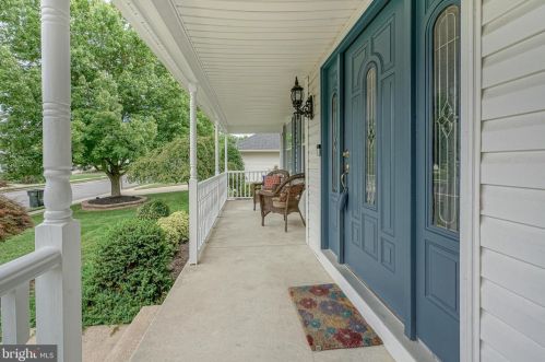 9 Flemish Way, Lumberton Township NJ  08048-4527 exterior