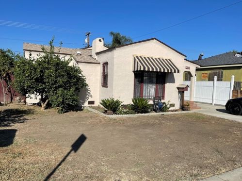4305 Lugo Ave, Lynwood, CA 90262-3818