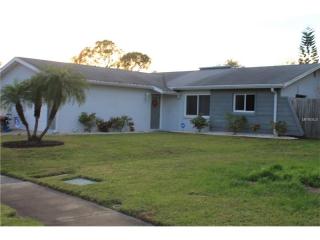 7449 118th Dr, Largo, FL 33773-3137