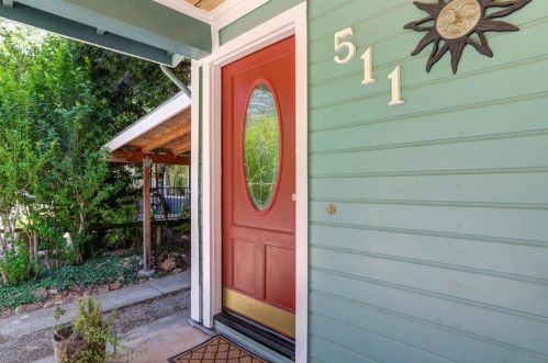 511 Linden Ave, Grass Valley, CA 95945-6108