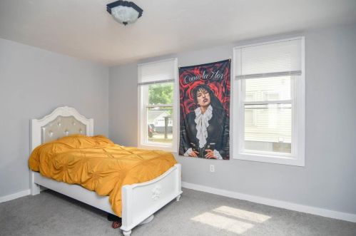 1335 Stuart St, Green Bay WI  54301-4314 exterior