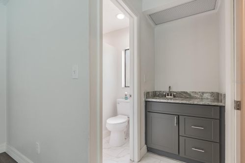 21637 Southwood Dr, Lutz FL  33549-4127 exterior