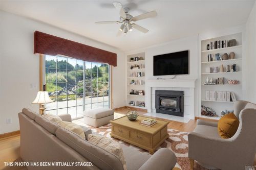 6301 Highland Pl, Sebastopol CA  95472-6100 exterior