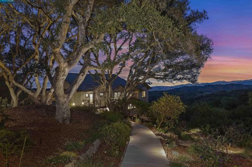 12740 Brookpark Rd, Oakland CA  94619-3137 exterior