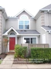 109 Queens Xing, Williamsburg VA  23185 exterior