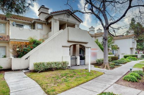 1242 Oregold Pl, San Jose, CA 95131-3593