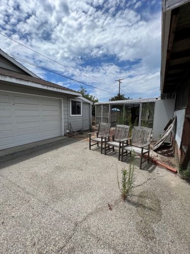 7220 Stearns St, Long Beach, CA 90815-2436