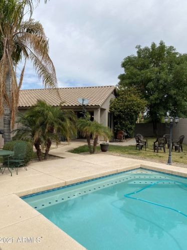 1187 Hazel St, Gilbert, AZ 85296-3653